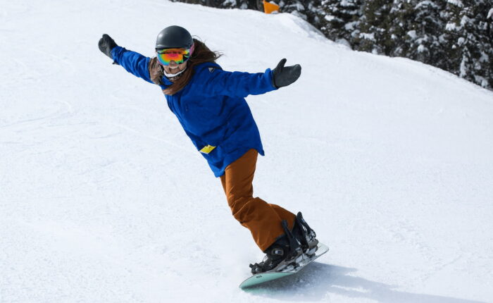 full day snowboarding in solang valley manali indian himalayas