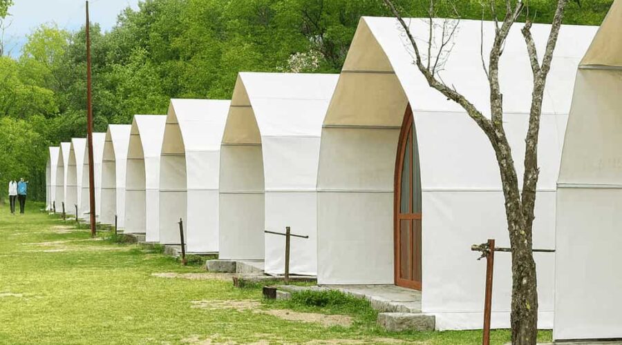 camping in manali riverside camp himachal indian himalayas