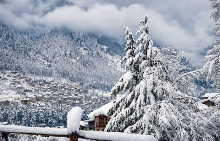 winter adventure in manali